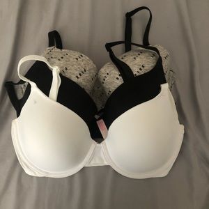 3 brand new PINK bras